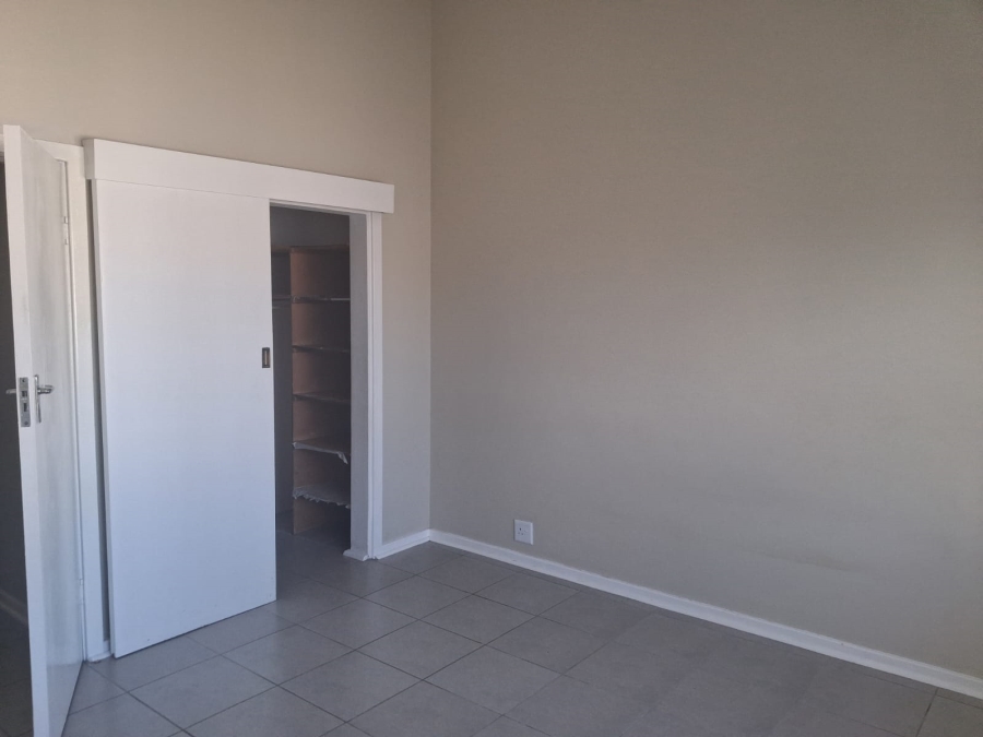 To Let 2 Bedroom Property for Rent in Cambridge West Eastern Cape